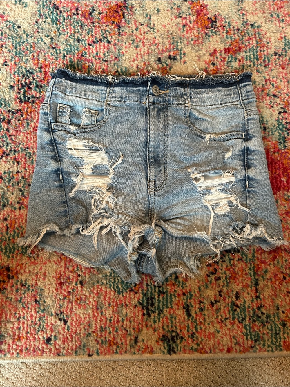 American Eagle Outfitters Light Blue Distressed Denim Shortie